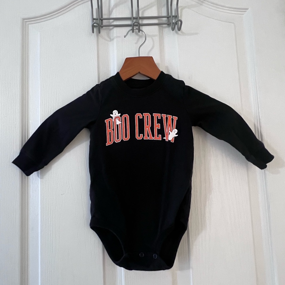 Carter's Black 'Boo crew” Ghost Kids One Piece size 12 m. Snaps